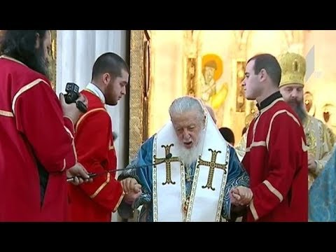 ილია მეორე მოქალაქეებს დამდეგ შობა-ახალ წელს ულოცავს