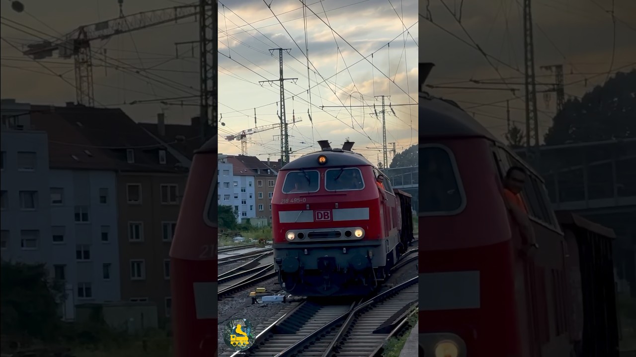 218 495 hat Spaß am Bahnhof Ulm - genießt den Sound undndie Optik der Br218 