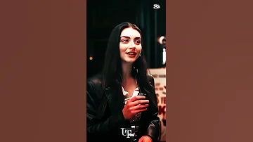 Ozge Torer Behind The Scenes 
