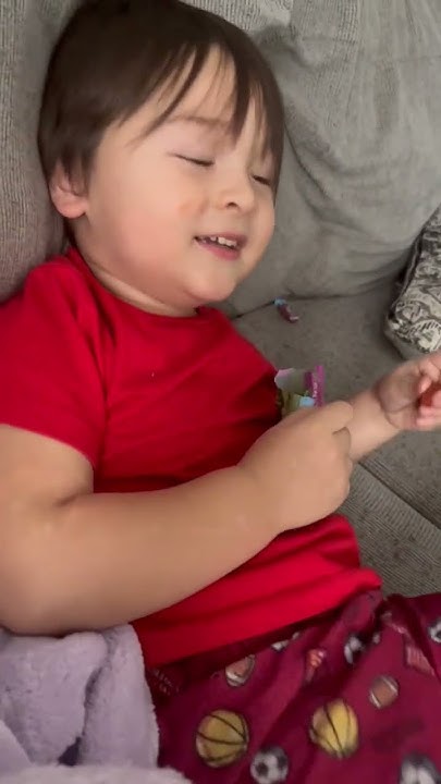 american-baby-knows-how-to-sing-filipino-happy-birthday-birthday