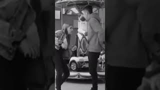 Sevgi̇li̇si̇ne Ayi Aldi Ve Üzüldü Sad