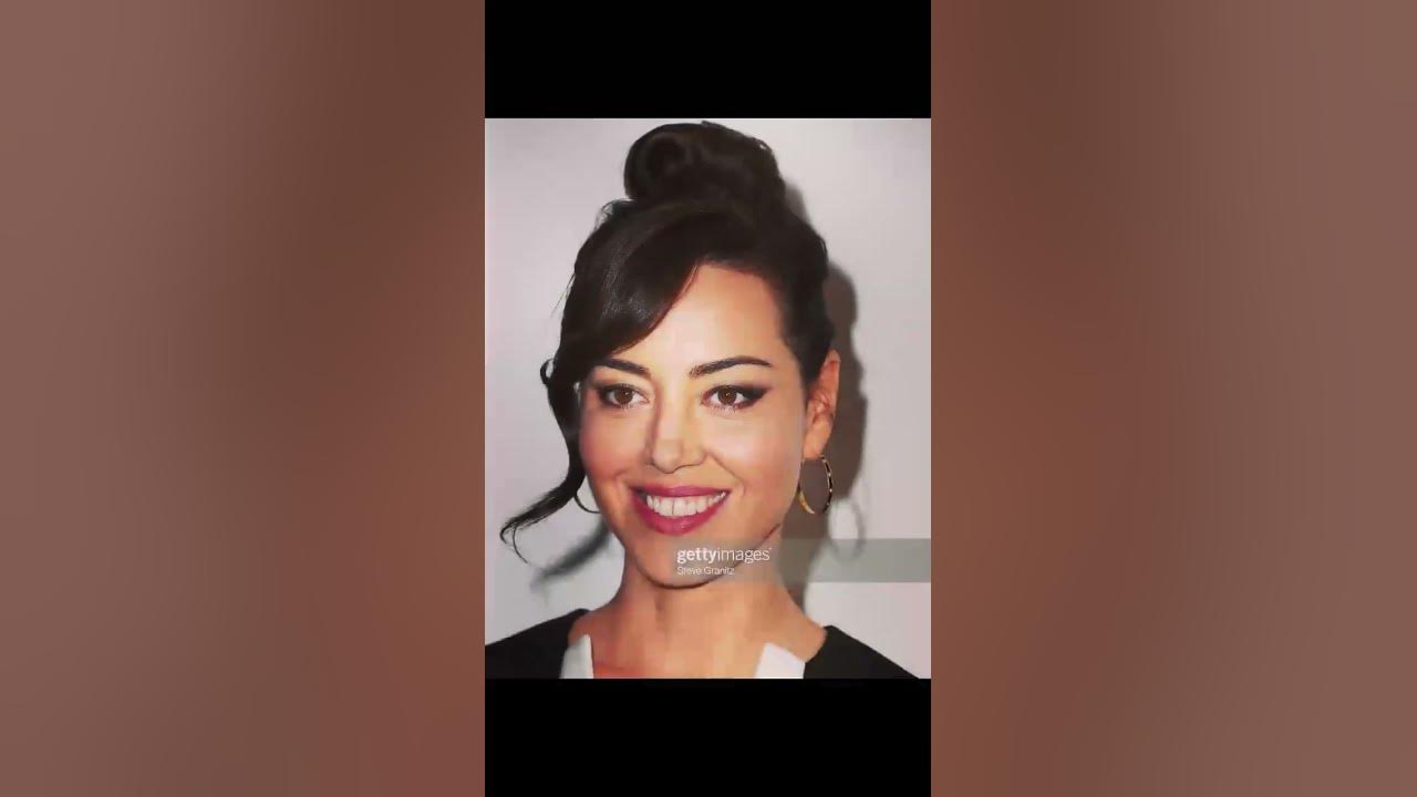 Aubrey Plaza – Photo Music Video