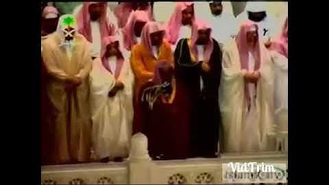 تراويح رمضان 1423 هـ 2002م || تلاوة من سورة الأنفال || الشيخ #سعود_الشريم #shuraim