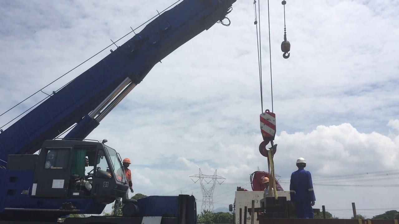 Sewa Crane RTC KATO 70 TON || Rental alat berat terpercaya - YouTube