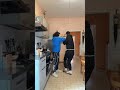 مراتي بتحضر الفطار