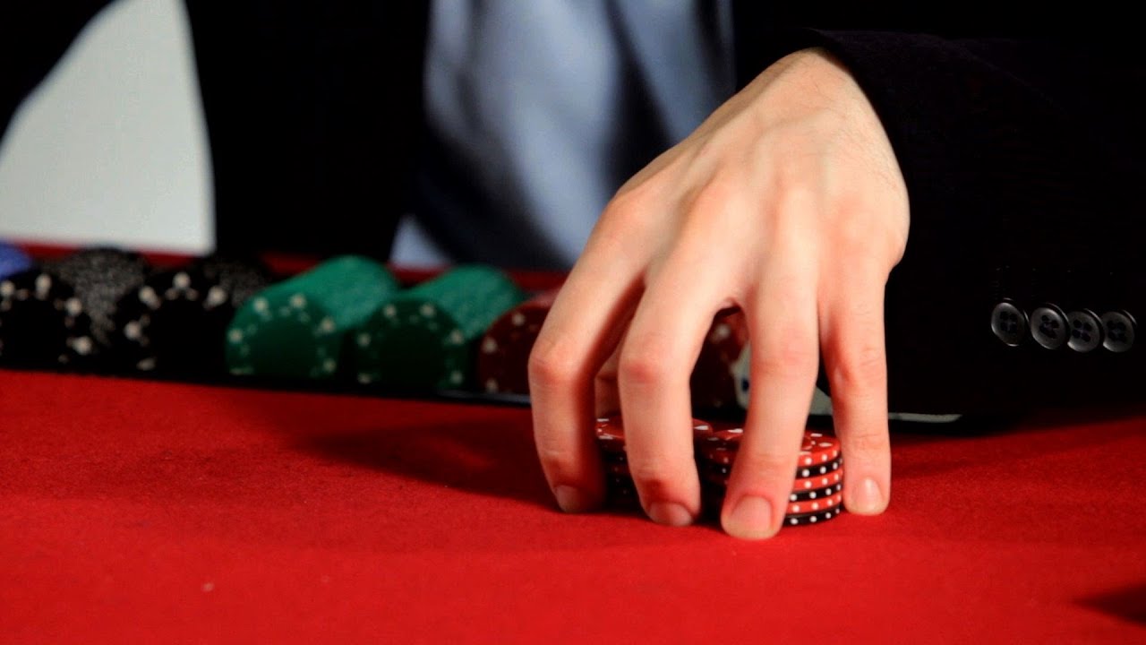 How to Shuffle Poker Chips | Poker Tutorials - YouTube