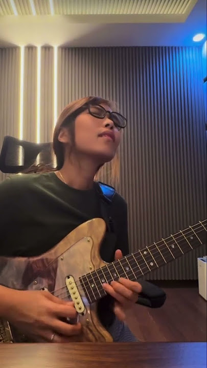 Nathania Jualim on bacchus guitar. Reminds me of Earl Klugh. #bacchus #jazzguitar #jazzmusic