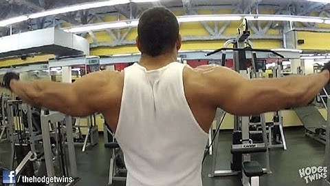 Yeahhhhhhhh Build Bigger Shoulders Workout @hodgetwins
