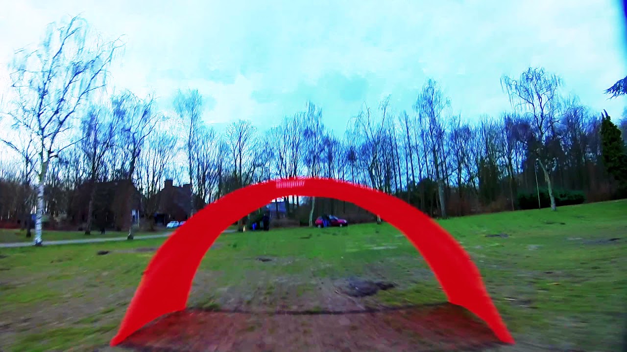 Powerloop Practice Through a Graupner FPV Race Gate 1300