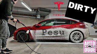 FOAM CLEANING DIRTY TESLA MODEL 3