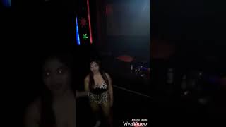 Biduan I Hampir Bugil