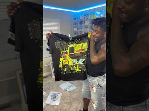Last tee was crazy😂 #youtubeshorts #unboxing #clothinghaul #hellstar #godspeed #fashion