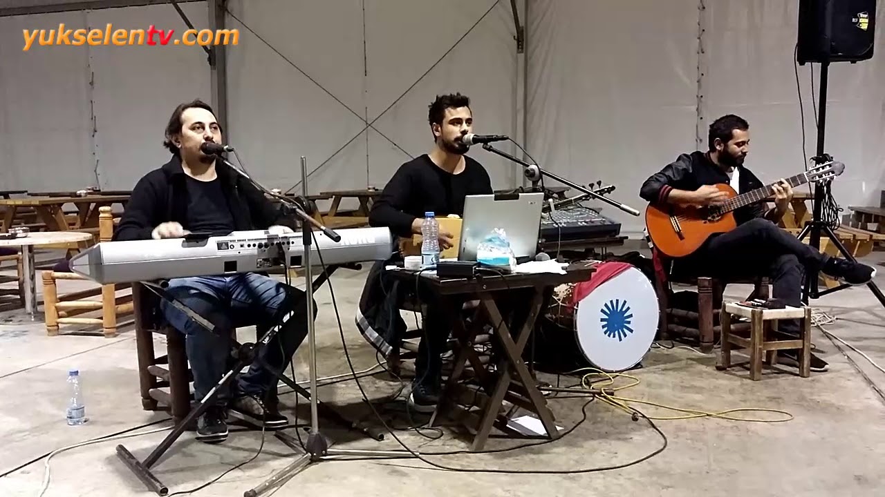 Rızkımı Veren Hüdadır Kula Minnet Eylemem