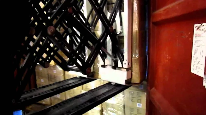 BBJ - ROLLER Push Pull - Unloading Stacked Pallet Container