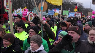 Furious German farmers drown out finance minister with jeers and boos