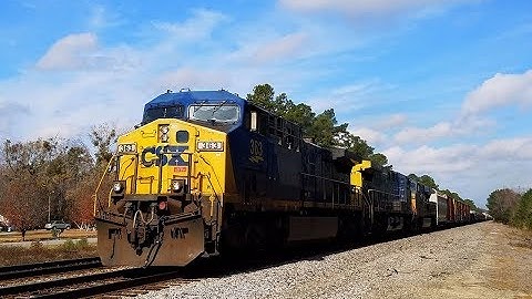 CSX Q401-04 & Amtrak 90 at Java