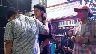 Download lagu Saweran Elyn Munchen WAW