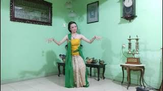 Tari Gambyong Ayun-Ayun (Pethilan)