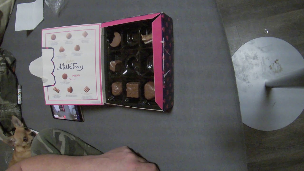 Süßigkeiten Cadbury Milk Tray - YouTube