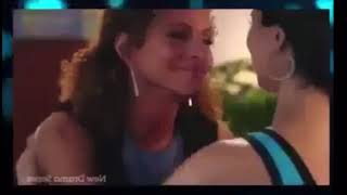 Roselyn Sanchez lesbian kiss (Devious Maids)