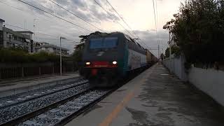 La BITONALE della E405 001 sul TC Bari Lamasinata-Bologna San Donato, in transito a Bari Palese!