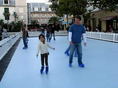 Ice Skating in Downtown Celebration - YouTube