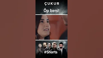 Çukur Öp Beni Shorts 