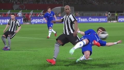 PES 2017 AI cheating, OP defensive prowess