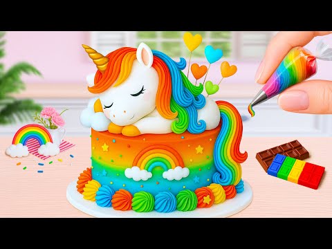 Dekorasi Kue Unicorn Pelangi Miniatur Manis yang Memuaskan Kue Unicorn Pelangi Tiny Tammy 2
