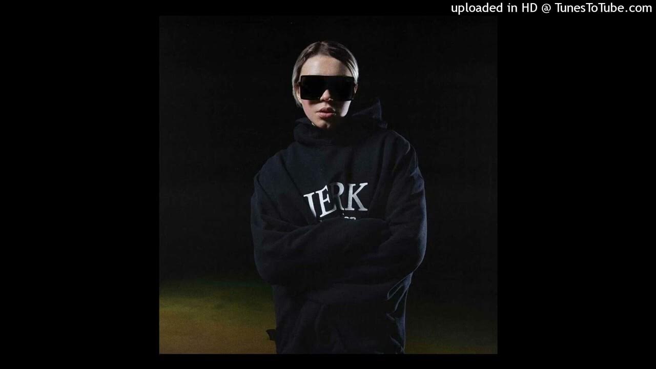 Улетаю newlightchild. Newlightchild love for money. Newlightchild без кепки. Newlightchild love for money. Newlightchild биография рэпер.