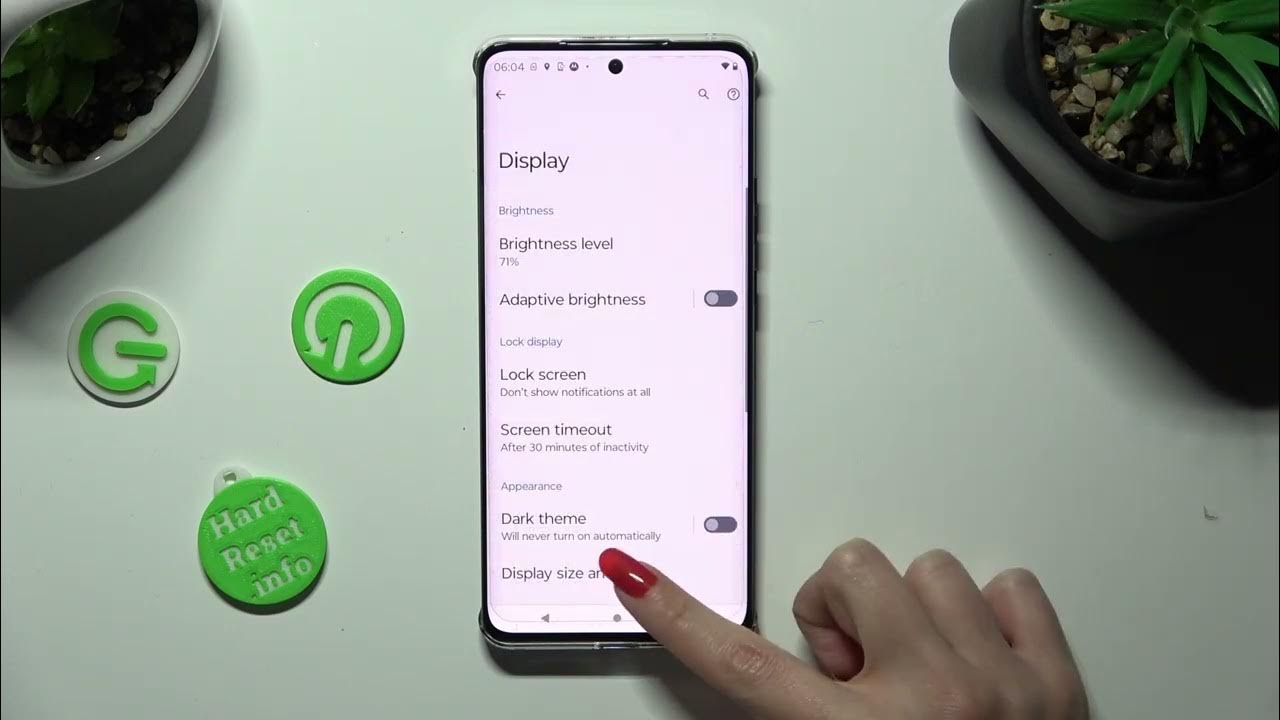 How to Change Display Refresh Rate on Motorola Edge 40? YouTube