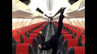 Flexible stewardess