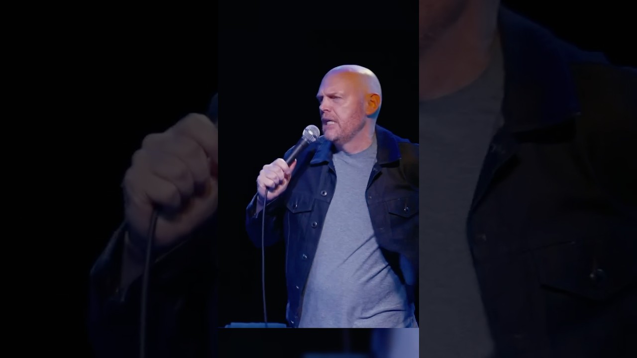 Она держит телефон в руке - Билл Берр