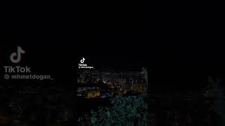 Yanar Bu Kalbim Görür De Onu Söndürmez Resimi