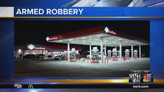Man robs Kwik Shop in southwest Topeka