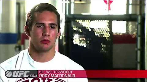 UFC 167: Rory MacDonald vs. Robbie Lawler Pre-Figh...