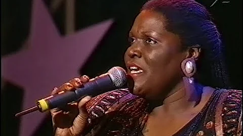 Cyndee Peters - In The Ghetto (Live Elvis 60 r 1995)