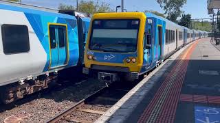 Trains on the Glen Waverley line