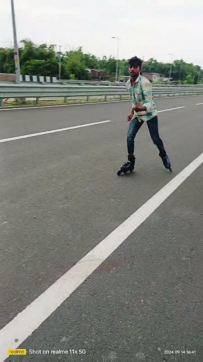 #music #remix #ringtone #instrumental #bgm #skating #girlsreactionskating #musicsong #skater