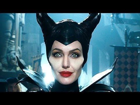 Cuộc chiến nuôi con của Angelina Jolie và Brad Pitt đang ngày càng trở nên căng thẳng !