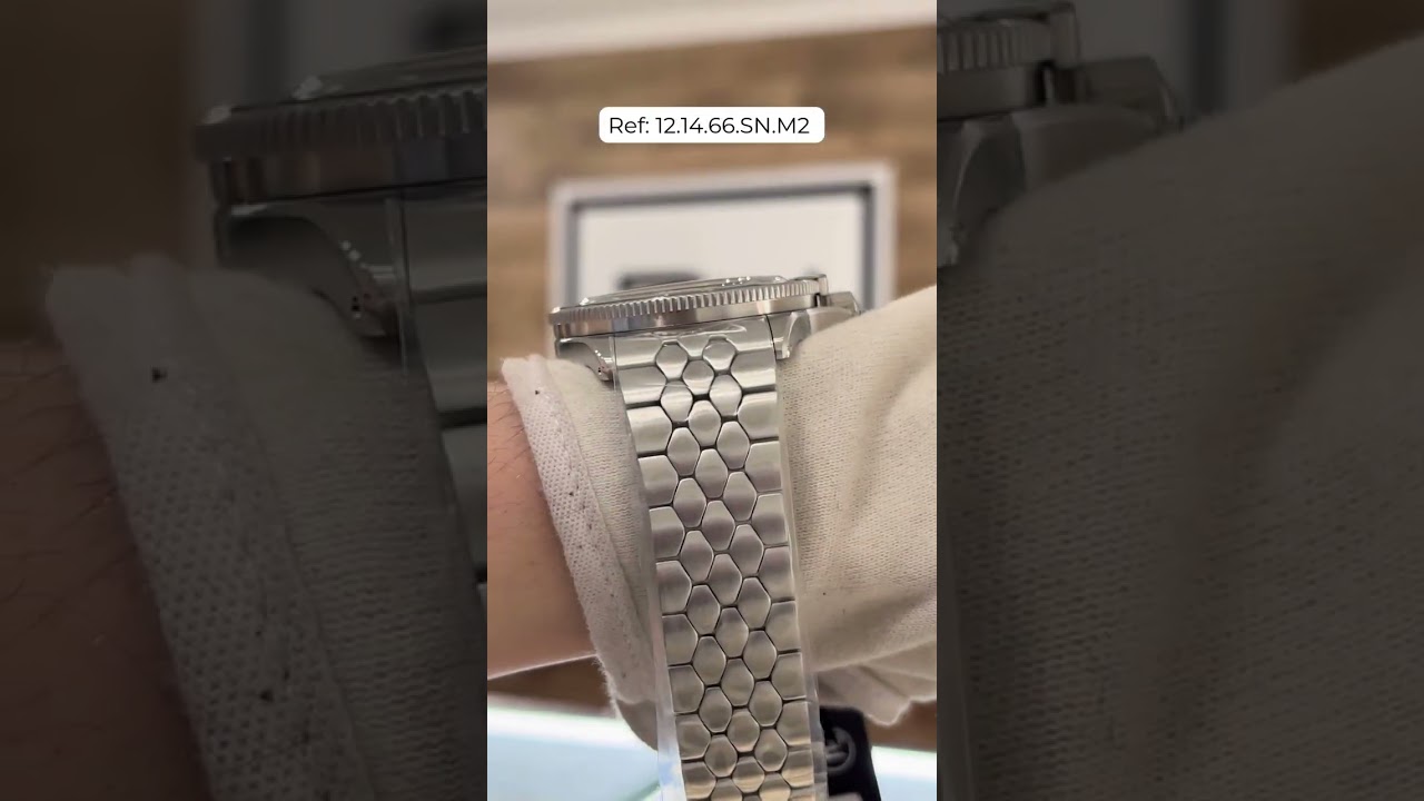 YEMA Superman Gilt CMM.10 Black Dial 39mm  12.14.66.SN.M2