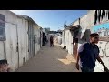 رابطة الفنانين الفلسطينيين تفتتح معرض "ألوان الصمود" في مخيم اليرموك للنازحين بمدينة غزة