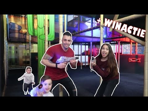 DAGJE SPELEN BIJ MONKEY TOWN (WINACTIE=GESLOTEN)! VLOG #51 FAMILIE VLOGGERS