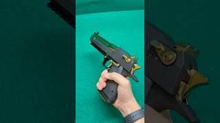Desert Eagle Mark XIX .50 AE Black & Gold!!! #DesertEagle #wow #foryou
