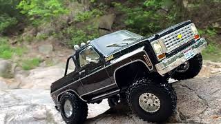 FMS FCX10 Chevrolet K5 Blazer/Valley rock crawling off-road/Part 2/ASMR