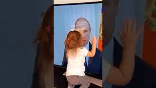 🇷🇺She kissed the real hero through the TV screen.#vladimirputin#russia #shorts #moscow #kremlin#kiss