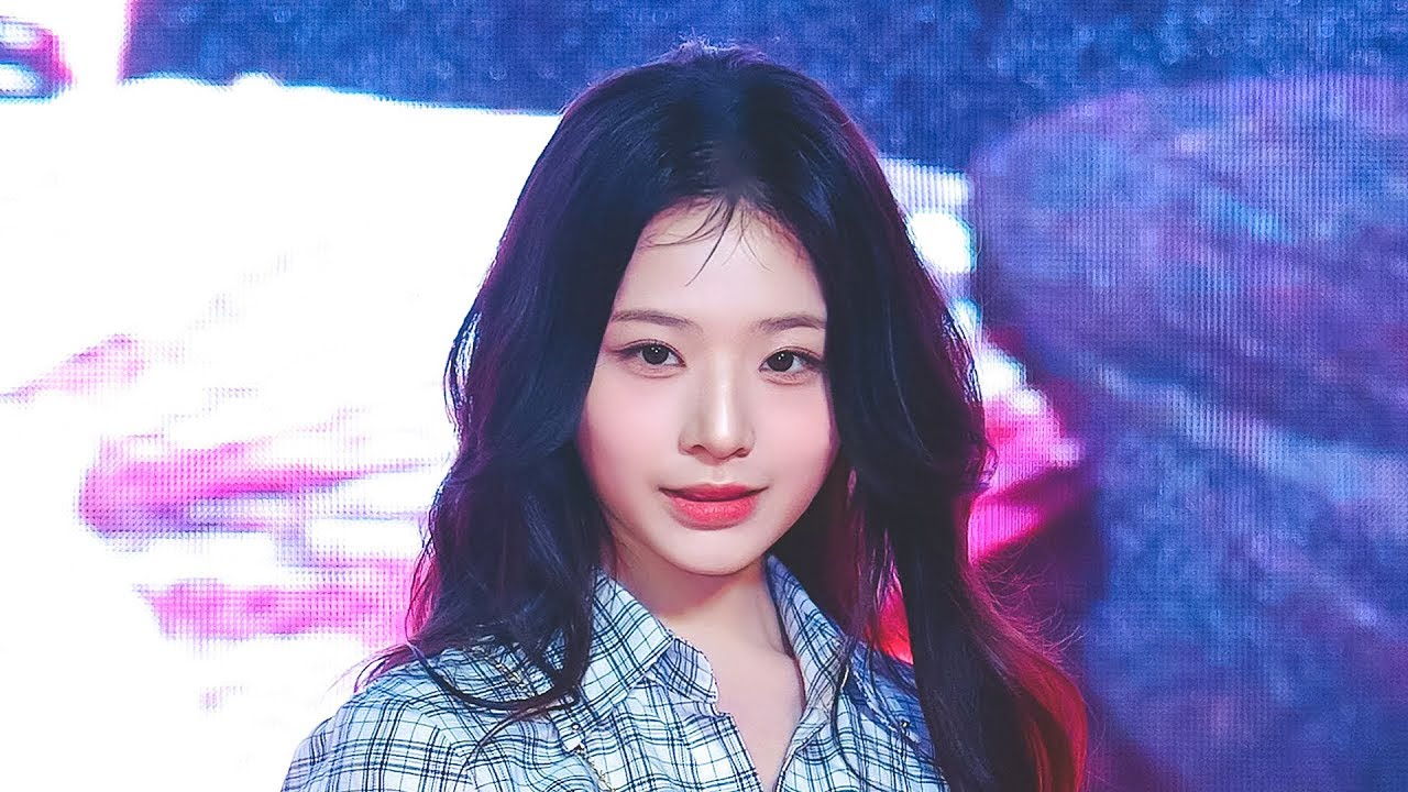 251025 유니스 임서원 (UNIS SEOWON) 동두천 Full Ver. "너만 몰라, 땡, 꿈의 소녀, Poppin, SWICY" 4K 60p 세로 직캠 FANCAM