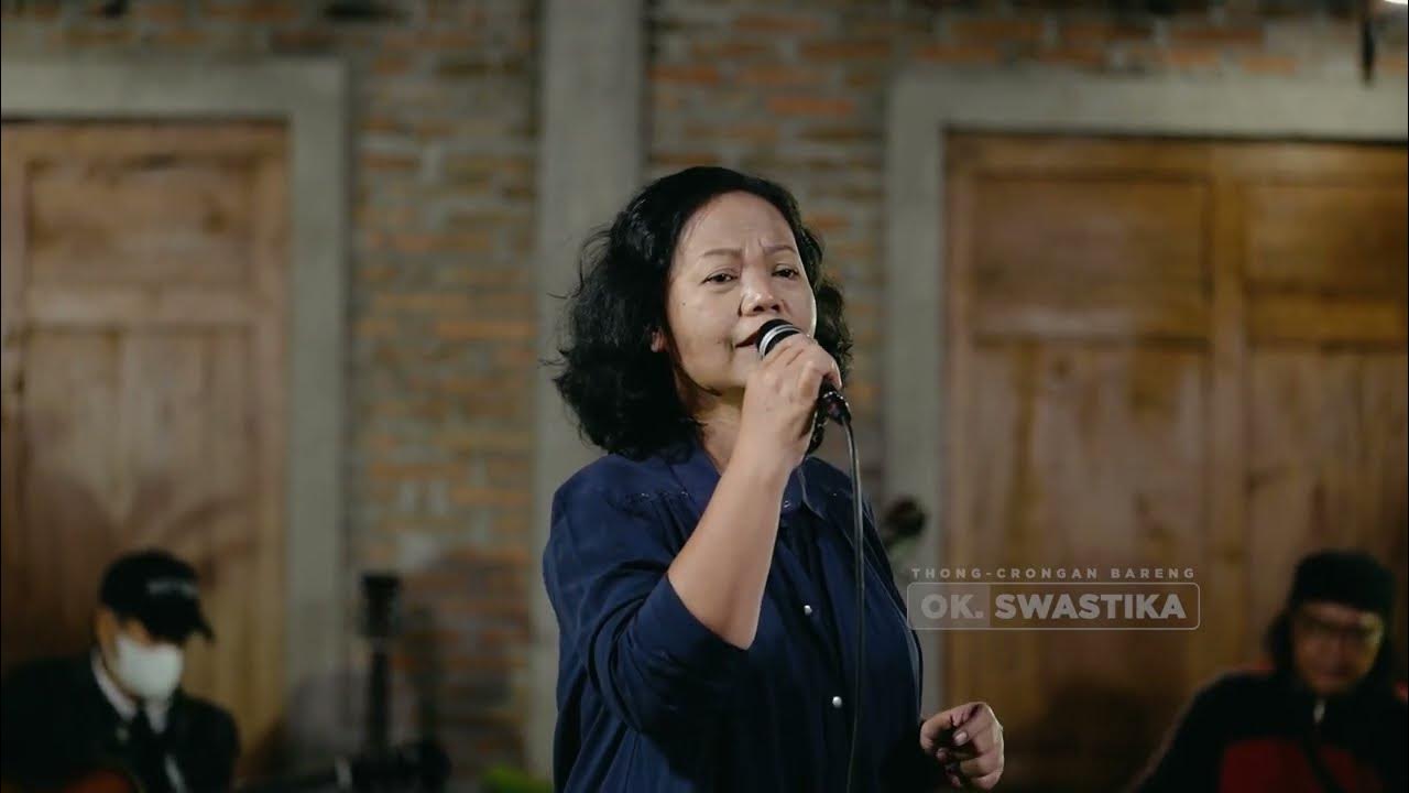 60 yoshli ortiqcha vaznli ayol bilan jinsiy aloqa Tukli mushuk bilan kampirning porno videolari