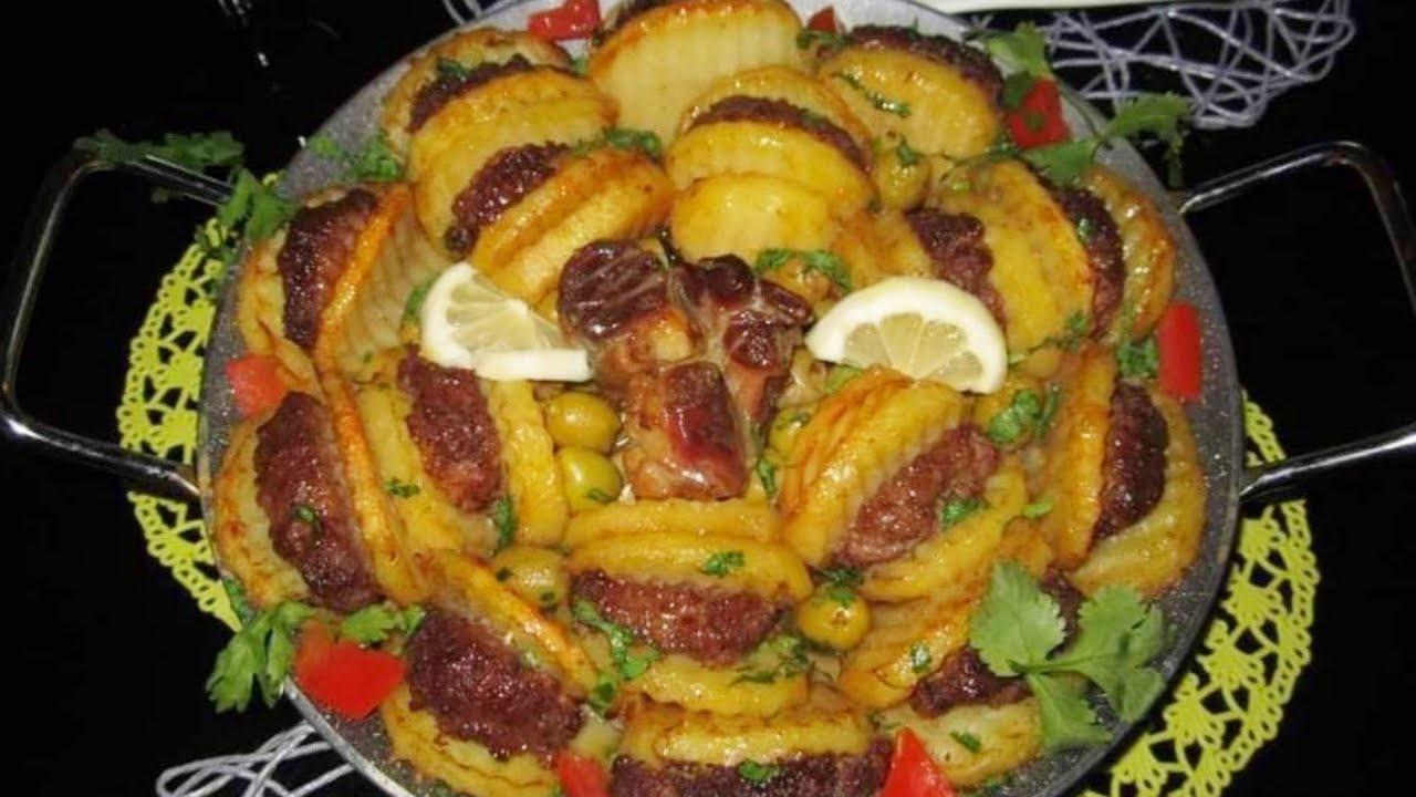 مبطن رااائع  بالدجاج واللحم 😋😋😋