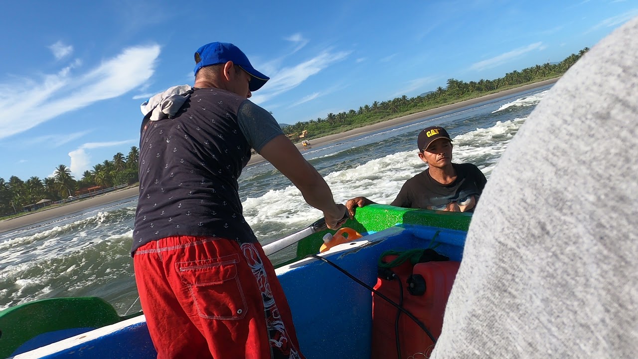 playa el cuco en lancha
